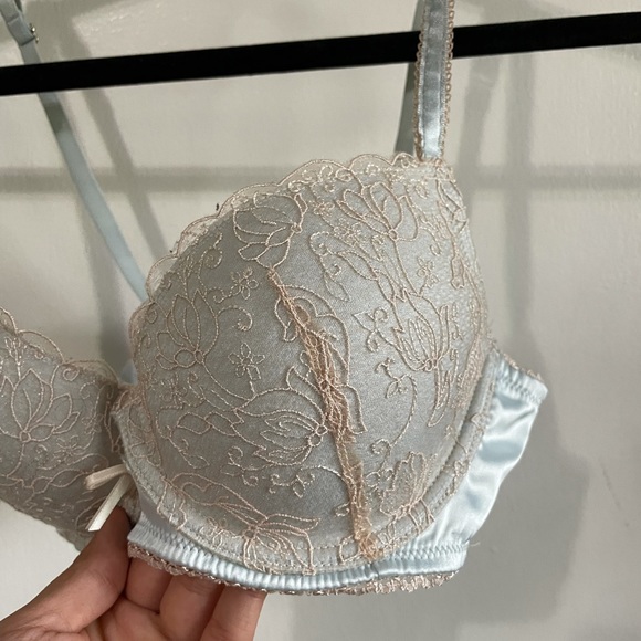 Pastel Lace Bra - Picture 7 of 7